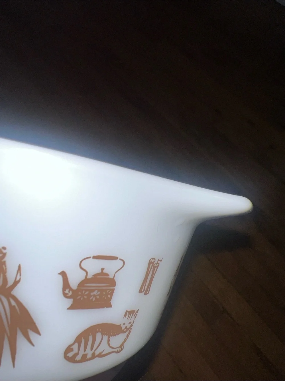 Pyrex Vintage New White Glass Mixing Bowl with Brown Farmhouse Motif